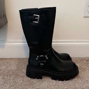Motorcycle boots